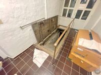 Die Bodenluke - Zugang zu Keller